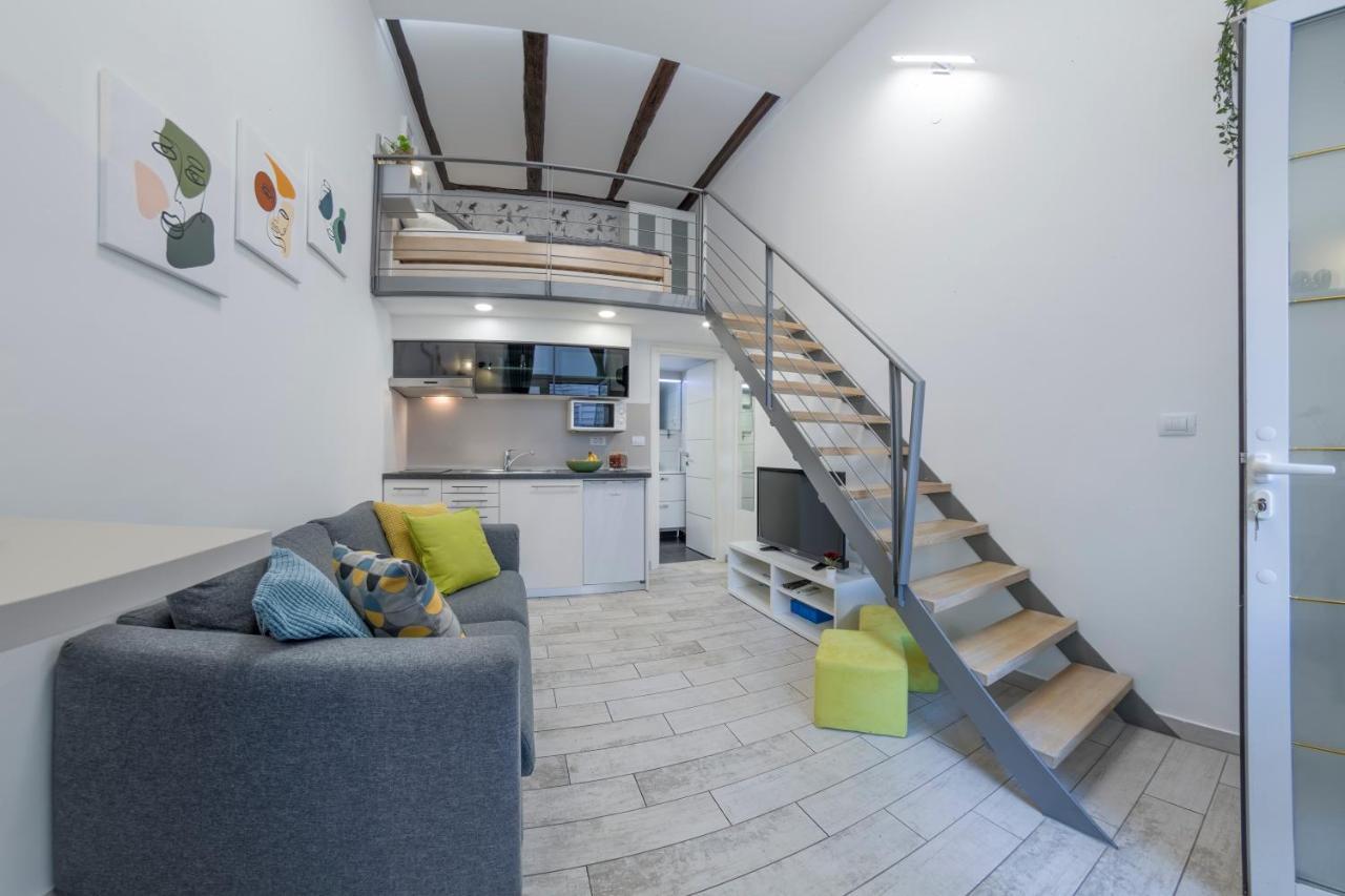 Urban Apartments Pula Luaran gambar