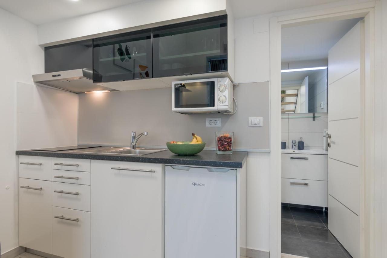 Urban Apartments Pula Luaran gambar