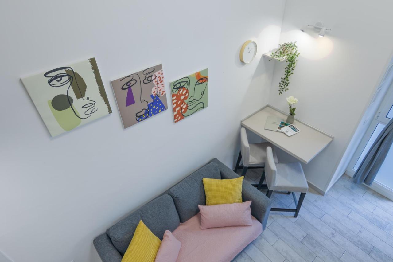 Urban Apartments Pula Luaran gambar